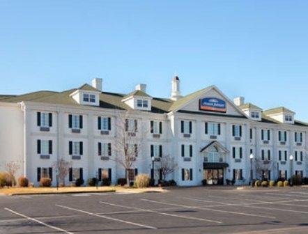 Howard Johnson By Wyndham Jackson Exterior photo